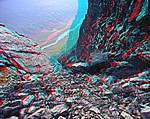 Beim Abstieg vom Kuoper gab es diesen Blick in die Tiefe (Anaglyphenbild).